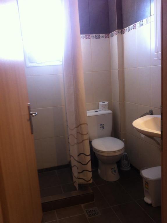 Rooms Lazos Olympiakí Aktí 객실 사진