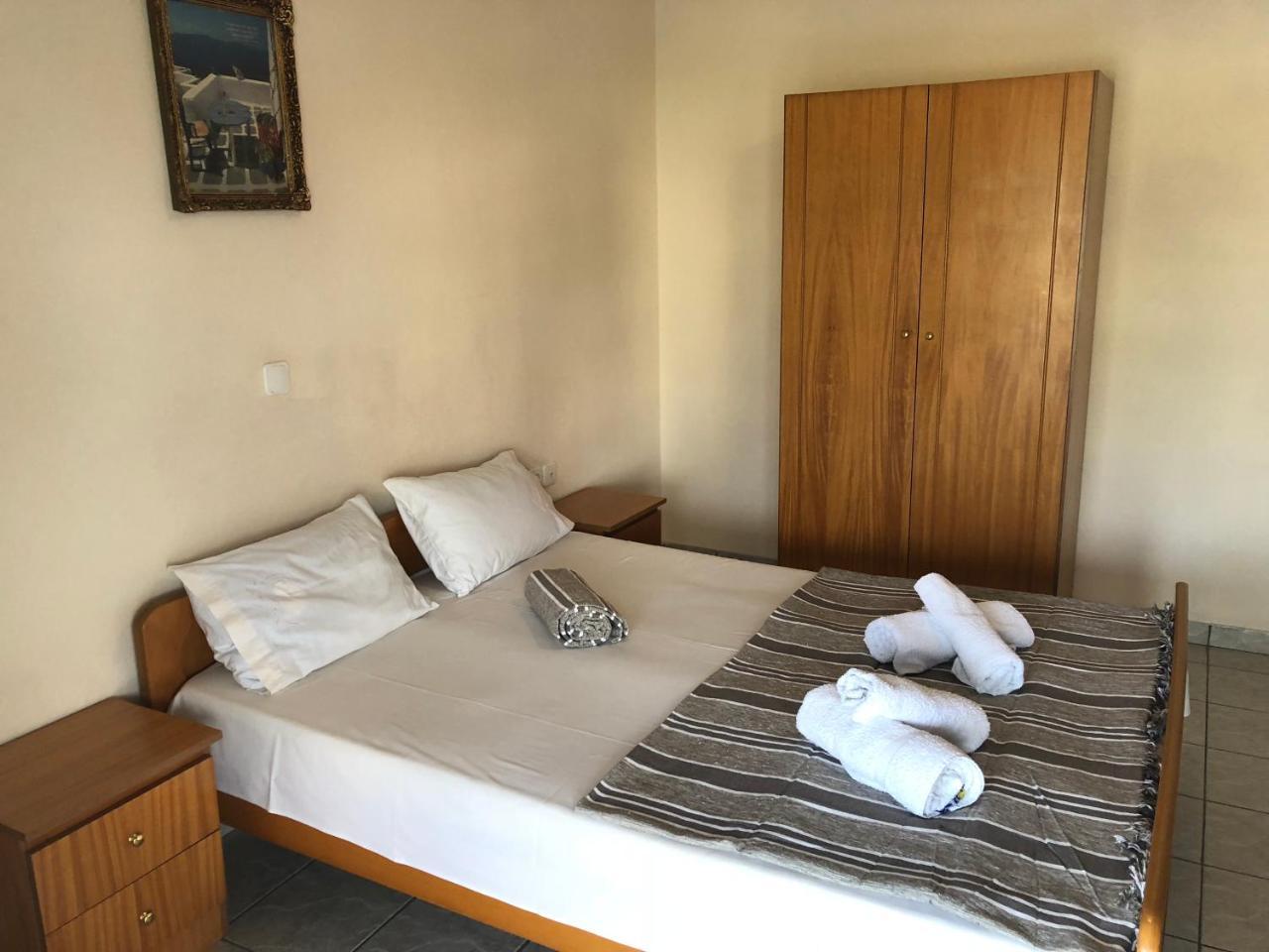 Rooms Lazos Olympiakí Aktí 외부 사진