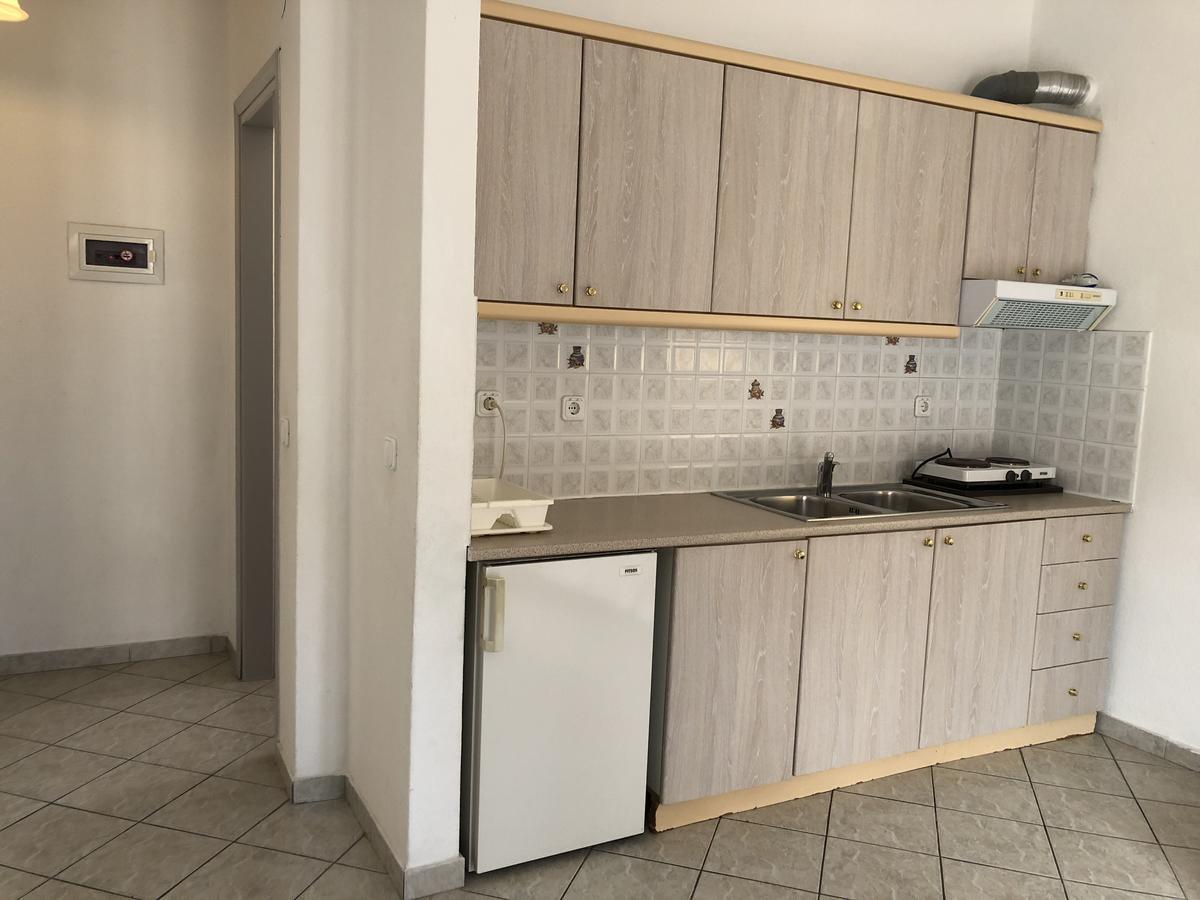 Rooms Lazos Olympiakí Aktí 외부 사진