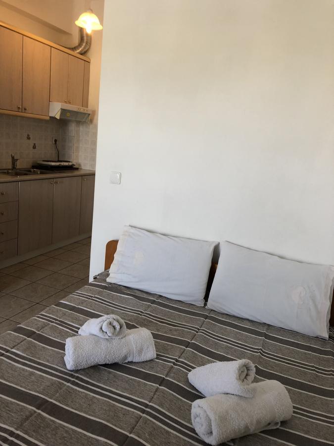 Rooms Lazos Olympiakí Aktí 외부 사진