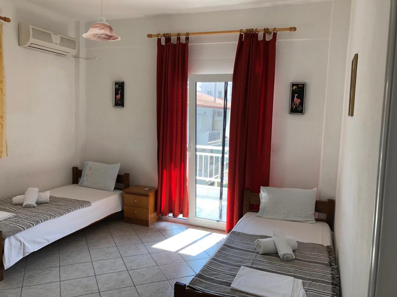 Rooms Lazos Olympiakí Aktí 외부 사진